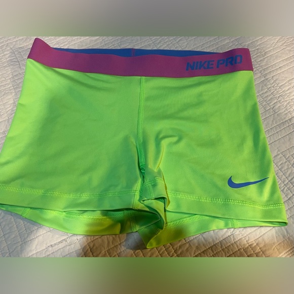 Nike Pants - Nike pro compression shorts